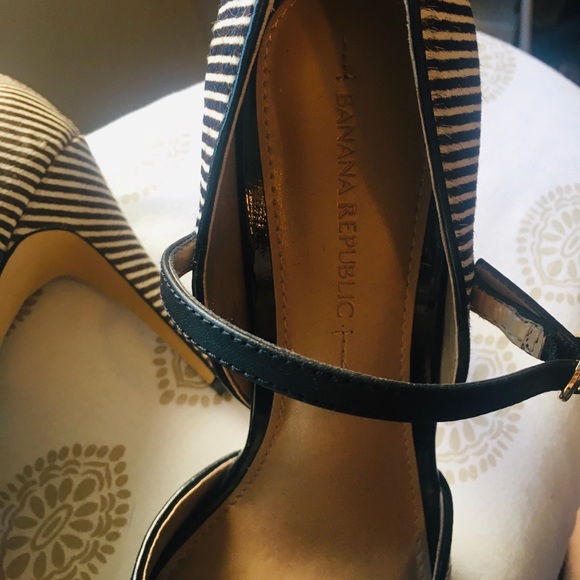 Shoes Banana Republic heels size 9 beautiful - Picture 4 of 6